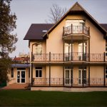 motels and hotels for treatment in Truskavets hotel Sani 01