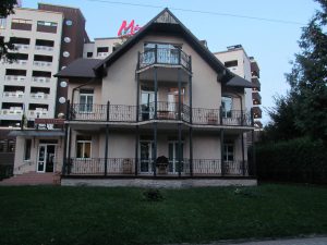 motels and hotels for treatment in Truskavets hotel Sani 07