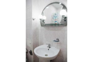 Sanatoriy_Zhemchuzhina_Prikarpat'ya_Truskavets 8